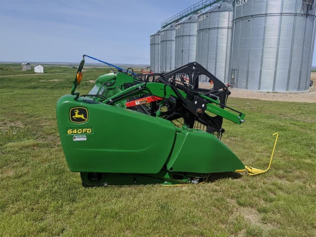 Image of John Deere 640FD equipment image 2
