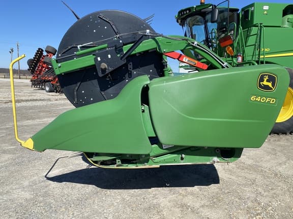 Image of John Deere 640FD equipment image 1