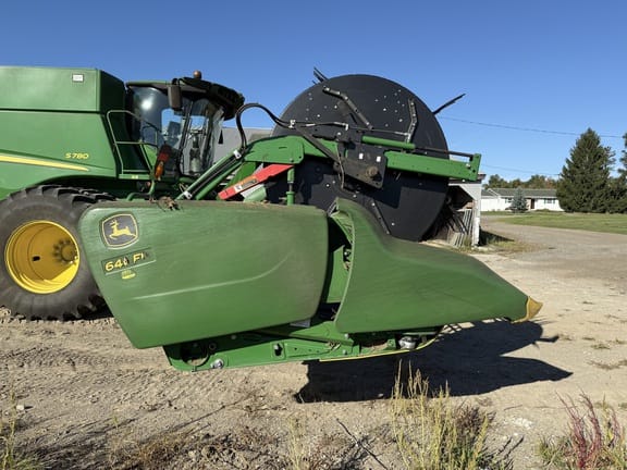 2017 John Deere 640FD Equipment Image0