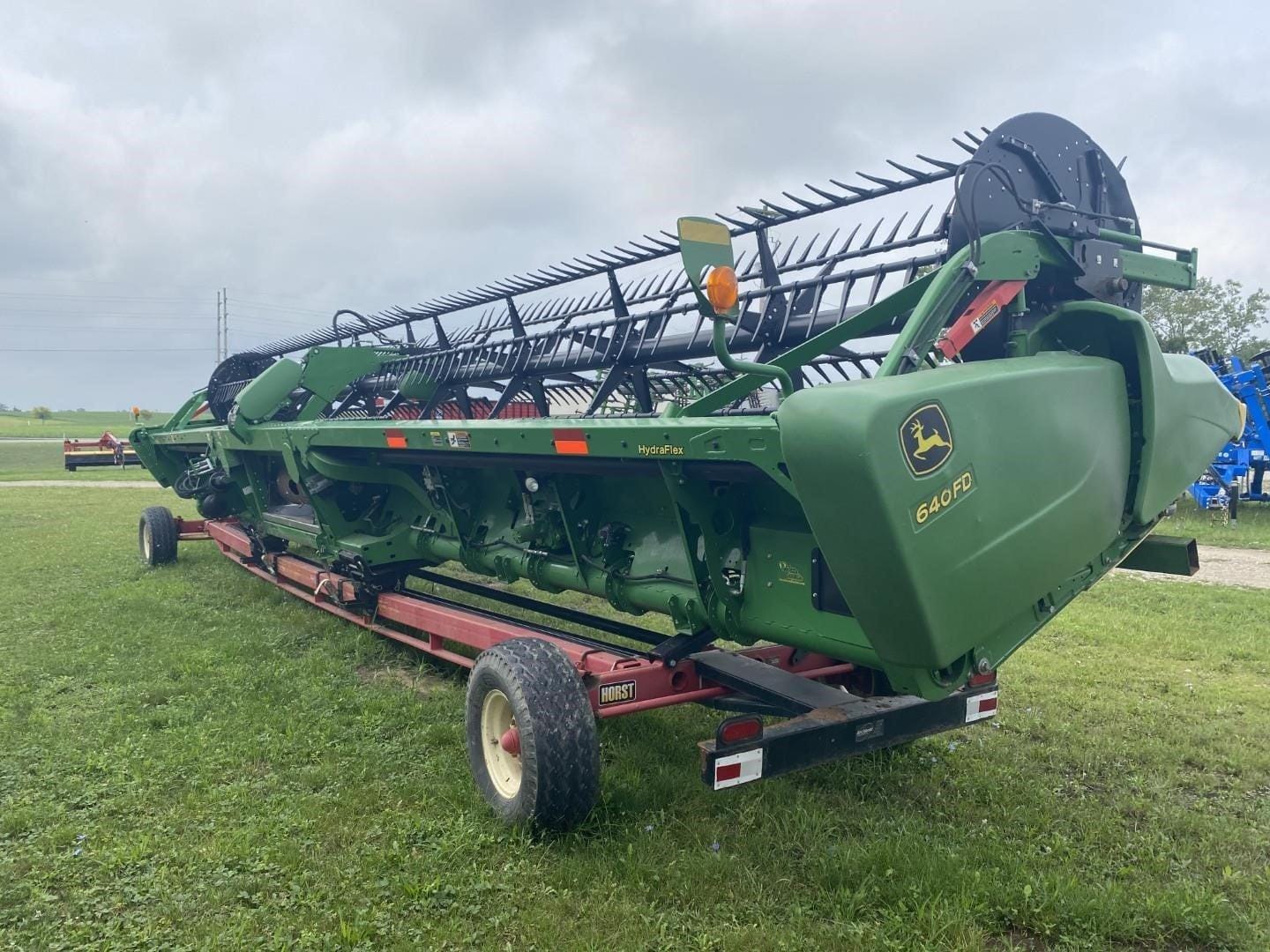 2017 John Deere 640FD Equipment Image0