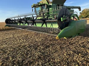 2017 John Deere 640FD Image