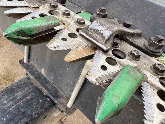 Image of John Deere 640FD equipment image 4