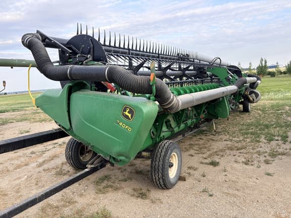 Image of John Deere 640FD equipment image 2