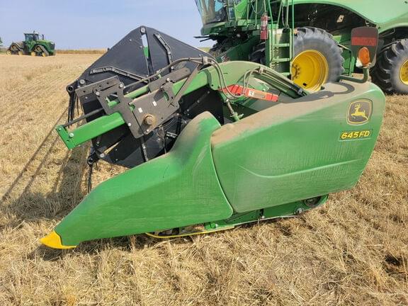 Image of John Deere 645FD equipment image 4