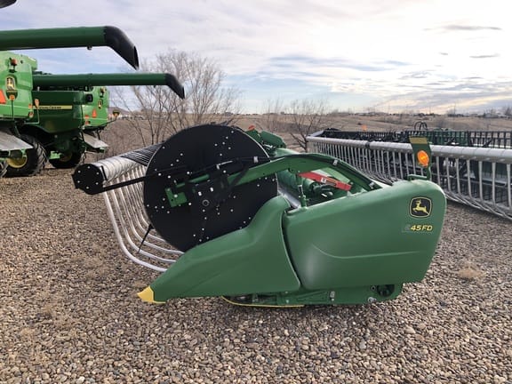 Main image John Deere 645FD
