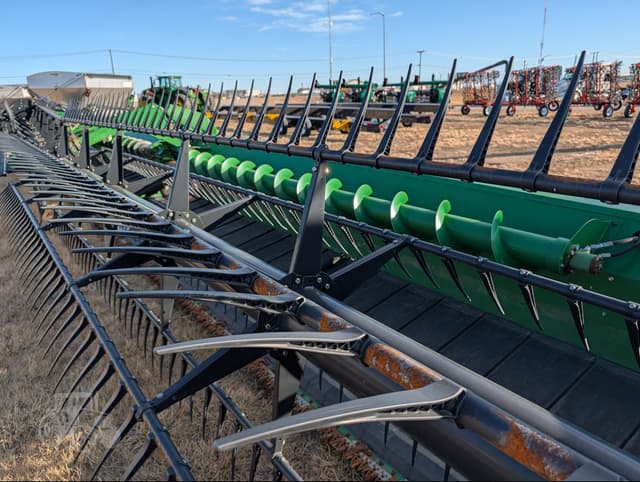 Image of John Deere 645FD equipment image 1