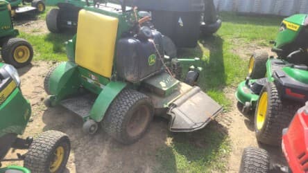 Image of John Deere 652M equipment image 2
