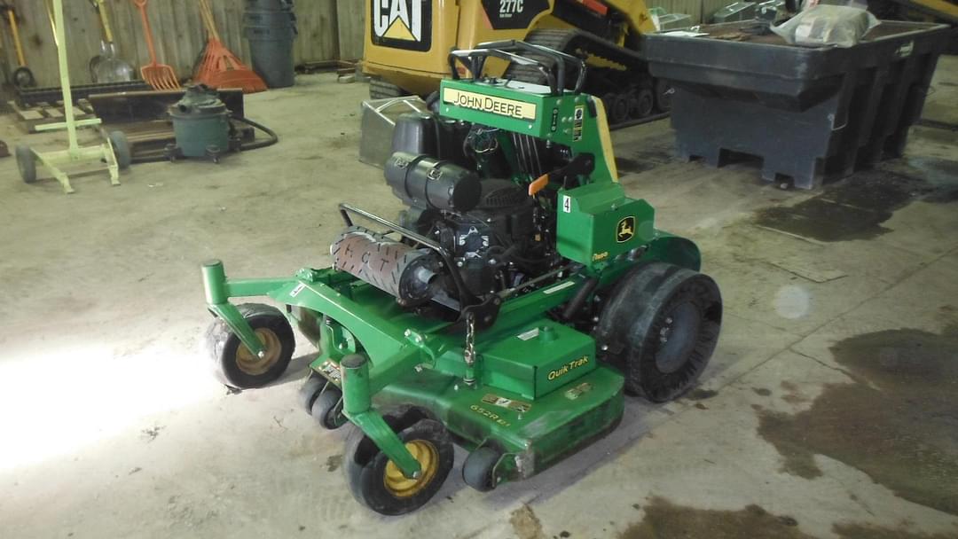 Image of John Deere 652R Primary image