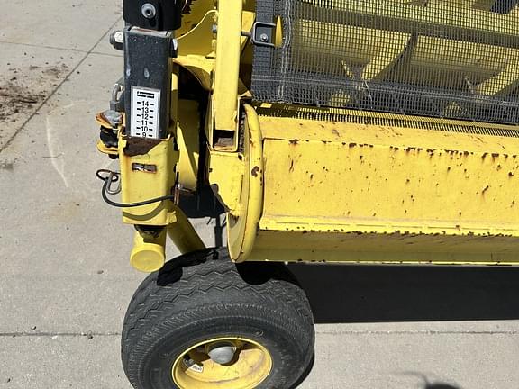 Image of John Deere 659 equipment image 4