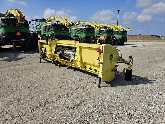 Image of John Deere 659 equipment image 4