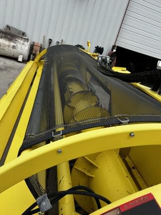 Image of John Deere 659 equipment image 3