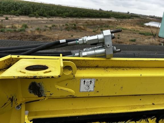 Image of John Deere 659 equipment image 2
