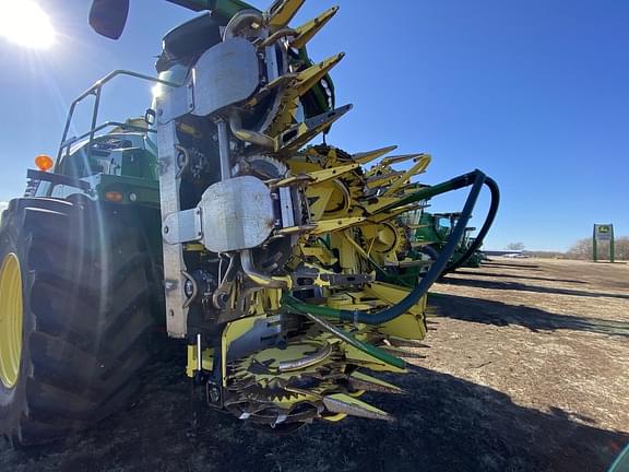 Image of John Deere 690 equipment image 3