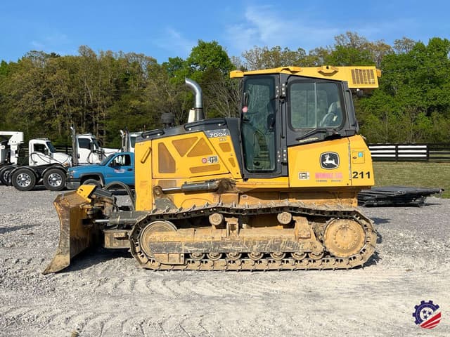 Image of John Deere 700K XLT equipment image 1