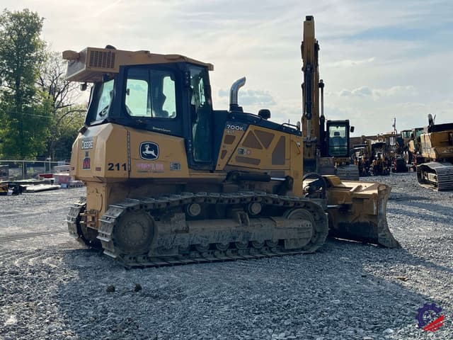 Image of John Deere 700K XLT equipment image 3