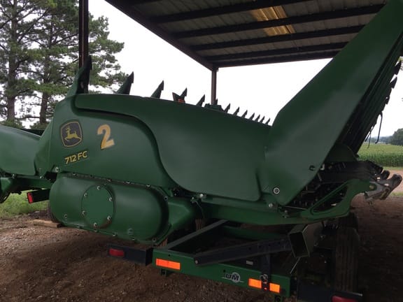 Main image John Deere 712C