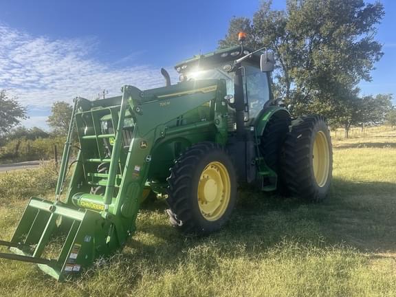 Image of John Deere 7210R equipment image 4