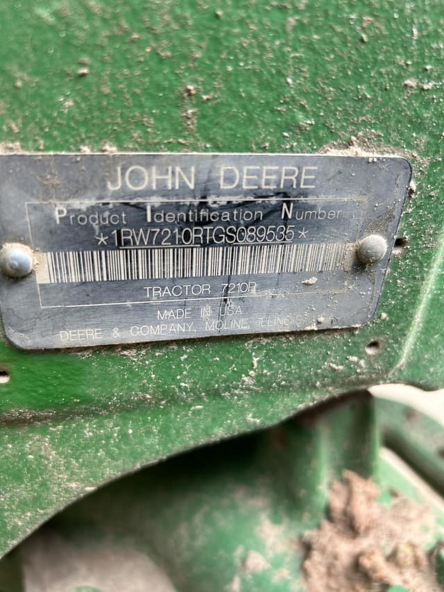Image of John Deere 7210R equipment image 1