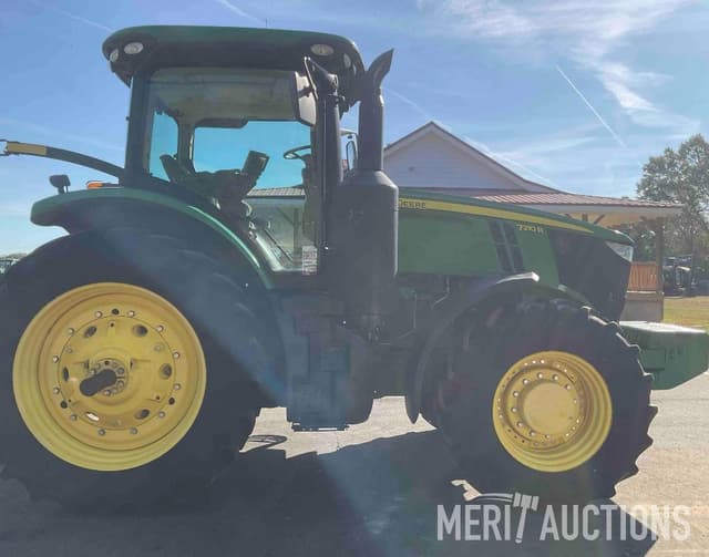Image of John Deere 7210R equipment image 3