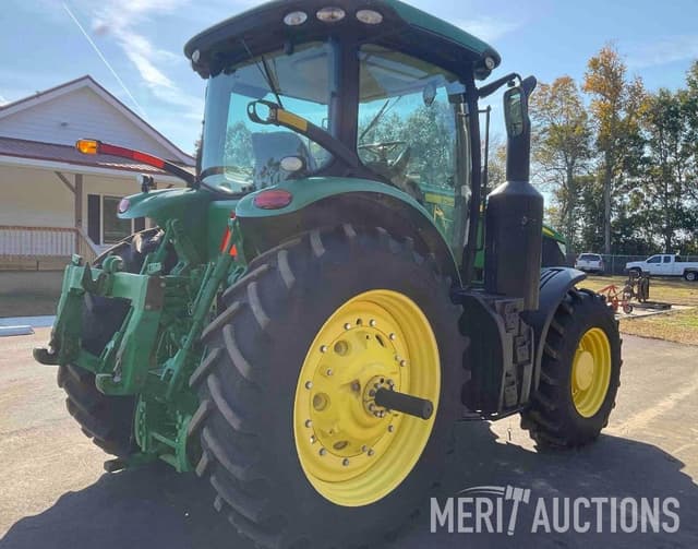 Image of John Deere 7210R equipment image 4