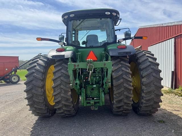 Image of John Deere 7210R equipment image 4