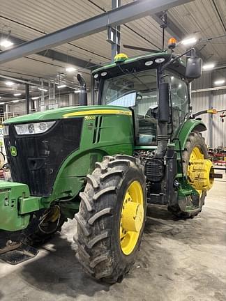 Image of John Deere 7230R equipment image 1