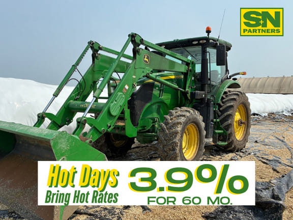 2017 John Deere 7230R Equipment Image0