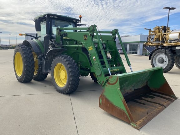 Main image John Deere 7230R