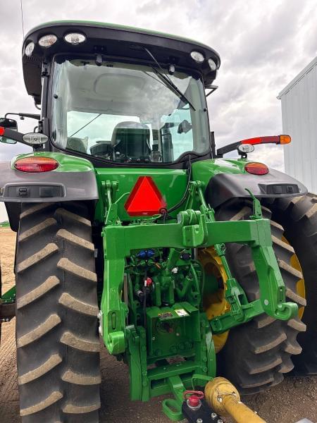 Image of John Deere 7230R equipment image 4