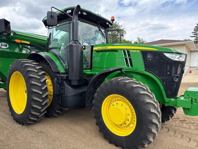 Image of John Deere 7230R equipment image 1
