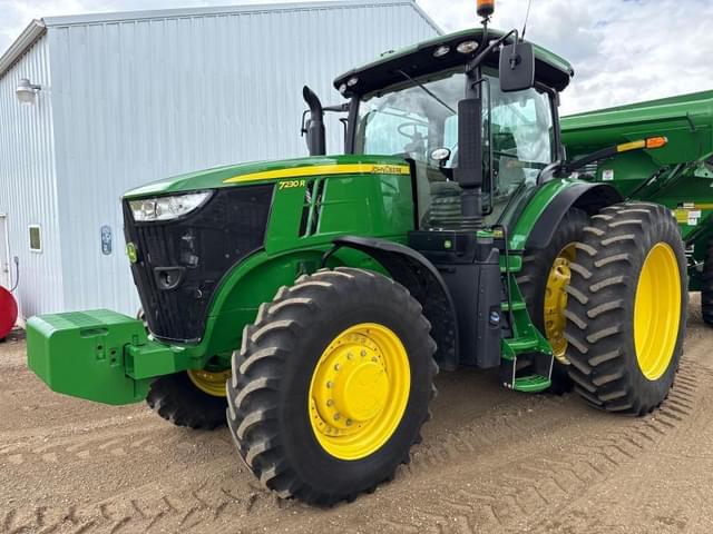 Image of John Deere 7230R equipment image 2