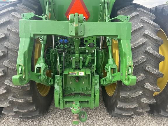 Image of John Deere 7250R equipment image 4