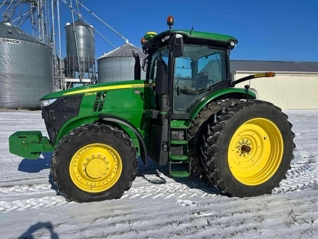 Image of John Deere 7250R Primary image