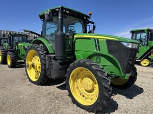 2017 John Deere 7290R Image
