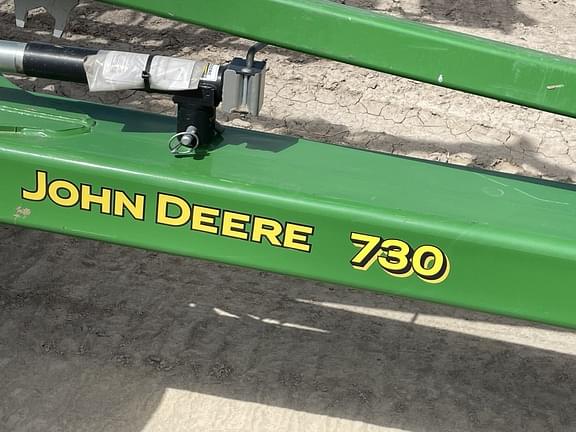 Image of John Deere 730 equipment image 2