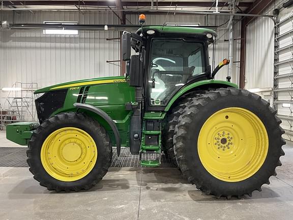 Image of John Deere 7310R equipment image 1