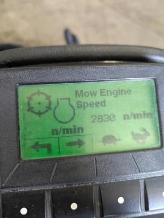 Image of John Deere 7400A equipment image 3