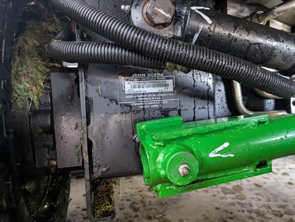 Image of John Deere 7400A equipment image 4