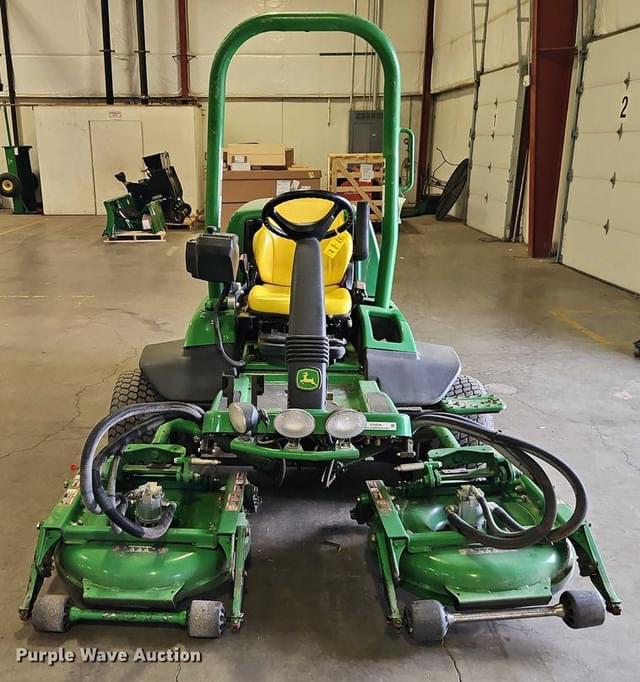 Image of John Deere 7400A equipment image 1