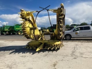Main image John Deere 770