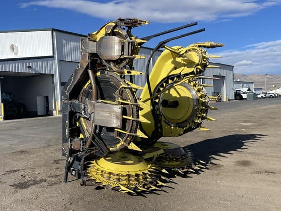 Image of John Deere 770 equipment image 2