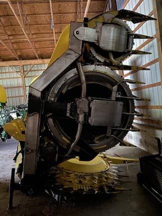 Image of John Deere 770 equipment image 4