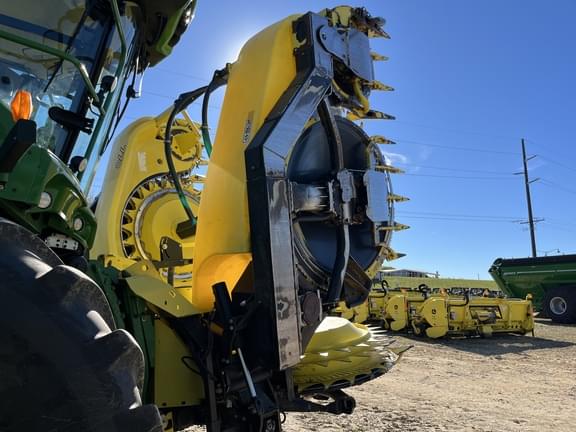 Image of John Deere 770 equipment image 2