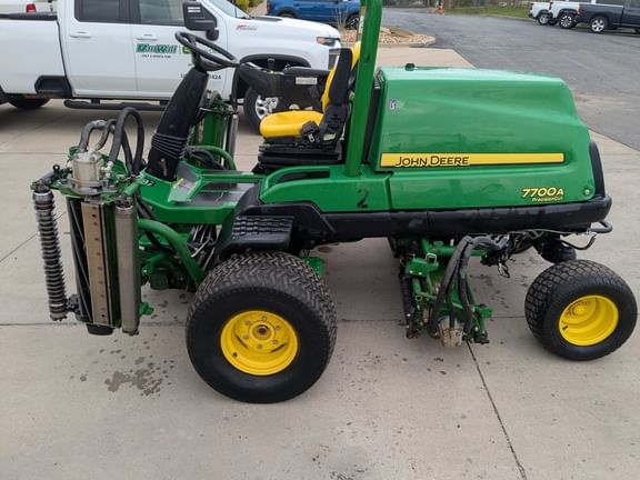 2017 John Deere 7700A Equipment Image0