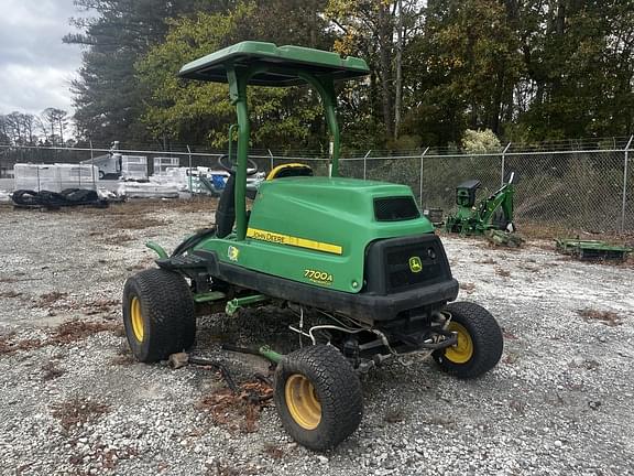 Image of John Deere 7700A equipment image 2