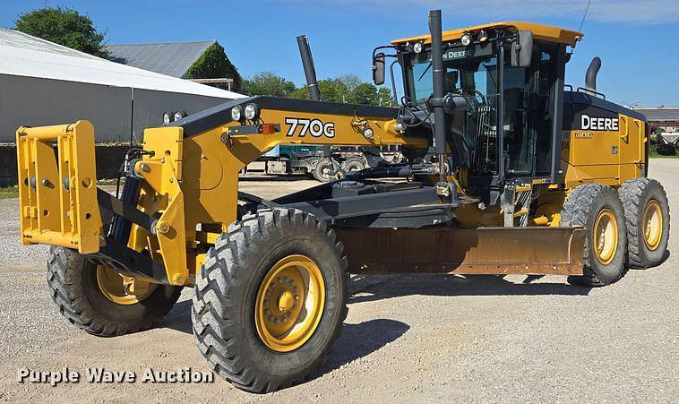 Image of John Deere 770G Primary image