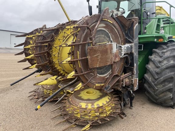 Image of John Deere 772 equipment image 4