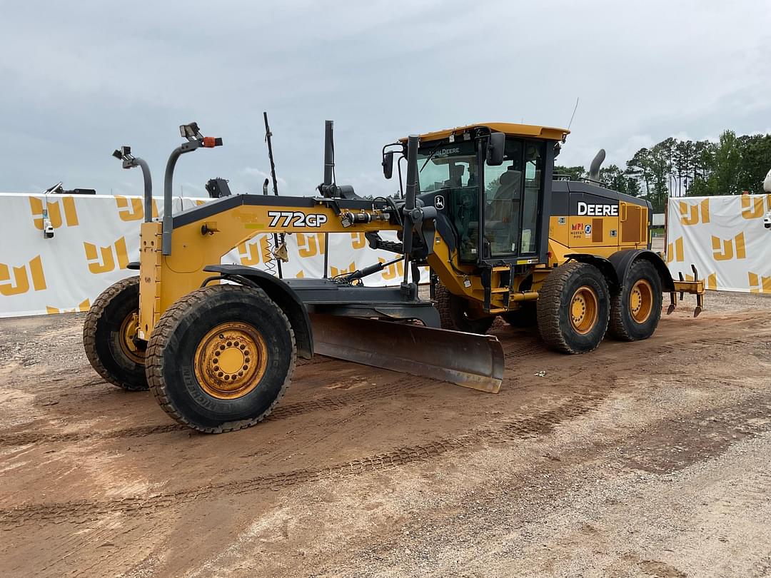 Image of John Deere 772GP Primary image