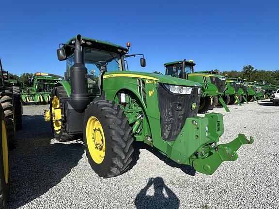 Image of John Deere 8245R equipment image 1