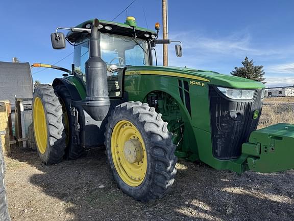 Image of John Deere 8245R equipment image 1